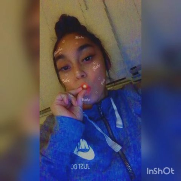 Meet your Posher, Ariel - Picture 1 of 1